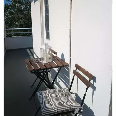 M & M Small House Rhodes Town Apartman *